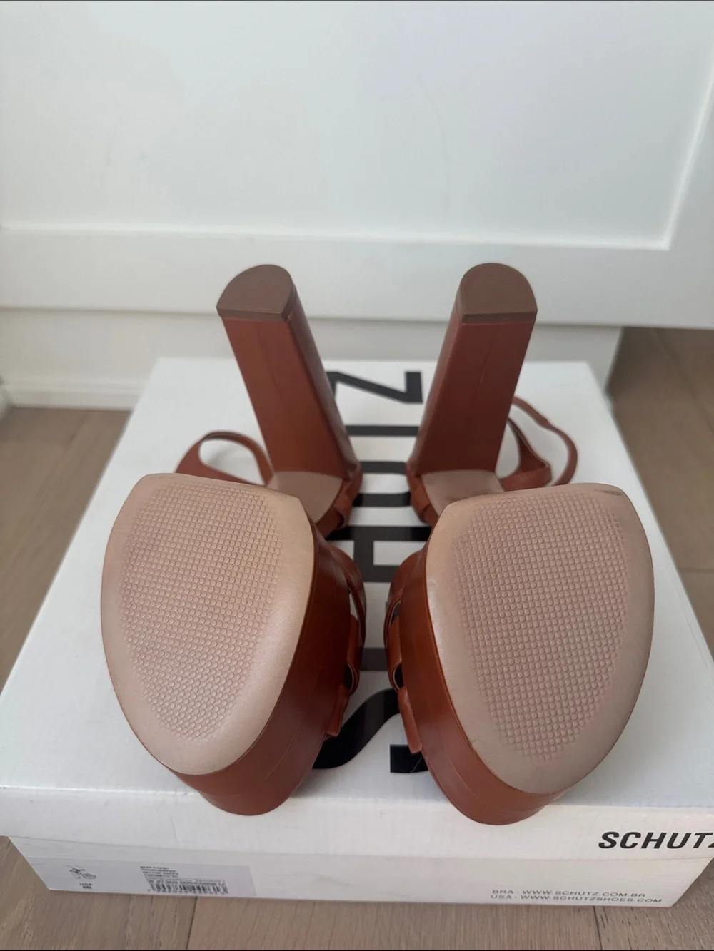 SCHUTZ Brown Leather Platform Sandals with Ankle Strap